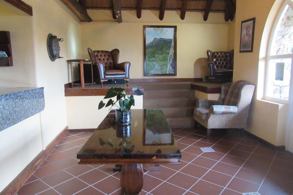 Emafini Country Lodge Mbabane Exterior photo