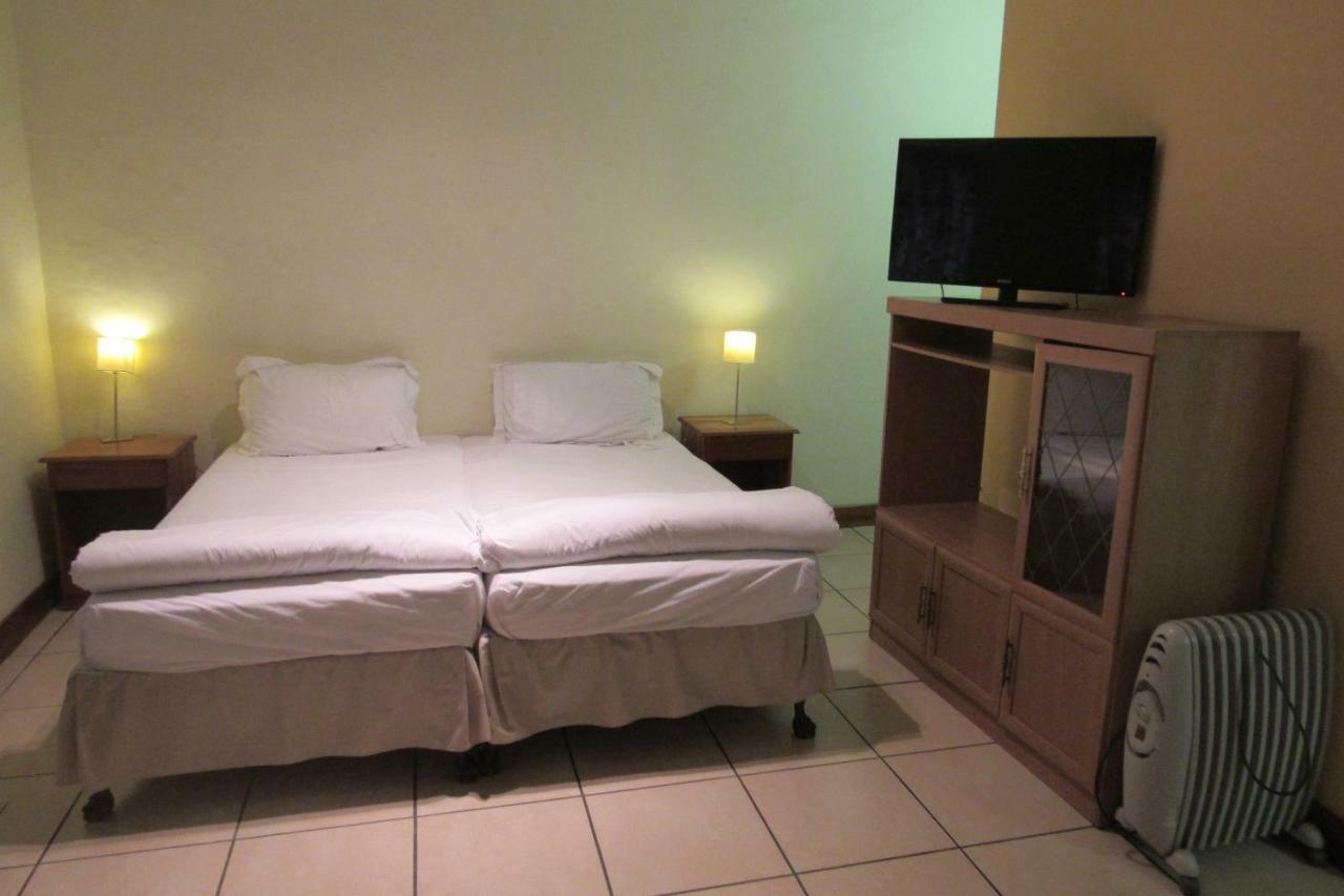 Emafini Country Lodge Mbabane Exterior photo